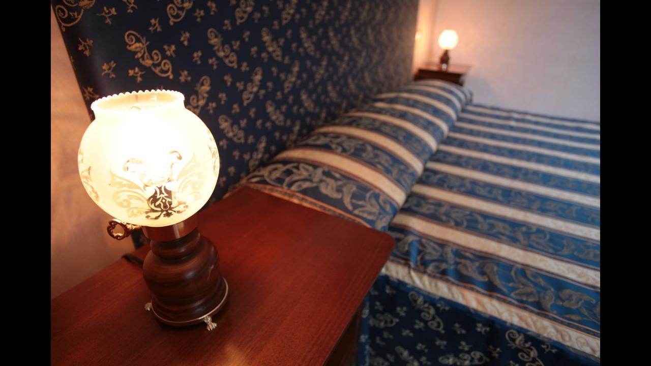 Residenza Matilde Bed and Breakfast Rome Buitenkant foto