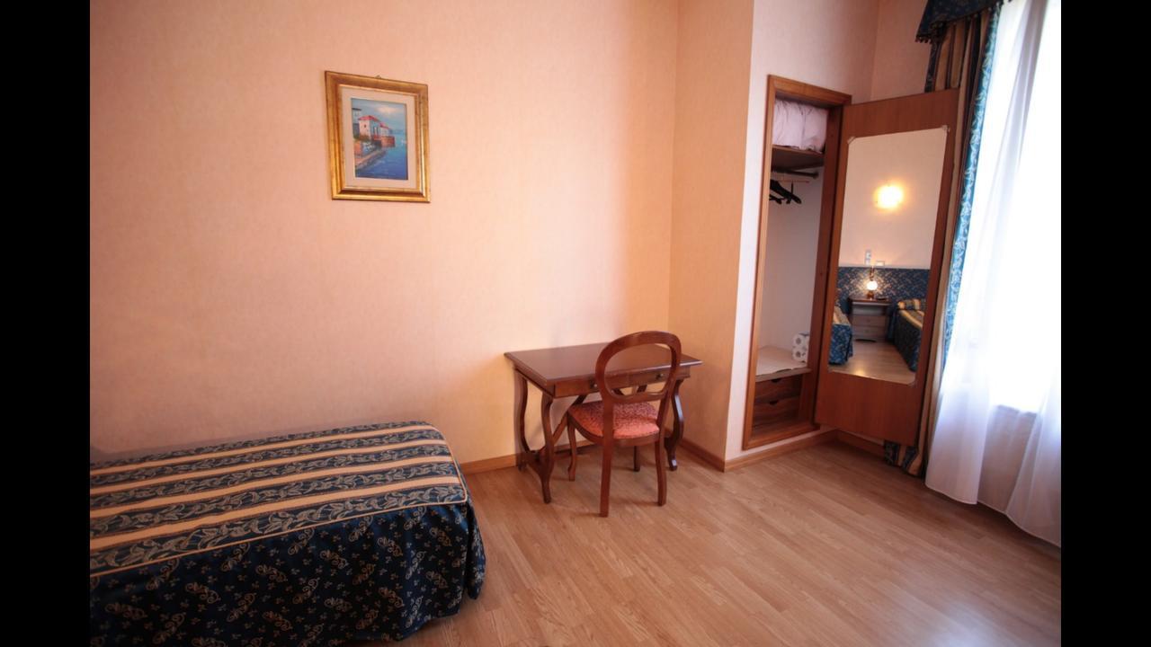 Residenza Matilde Bed and Breakfast Rome Buitenkant foto