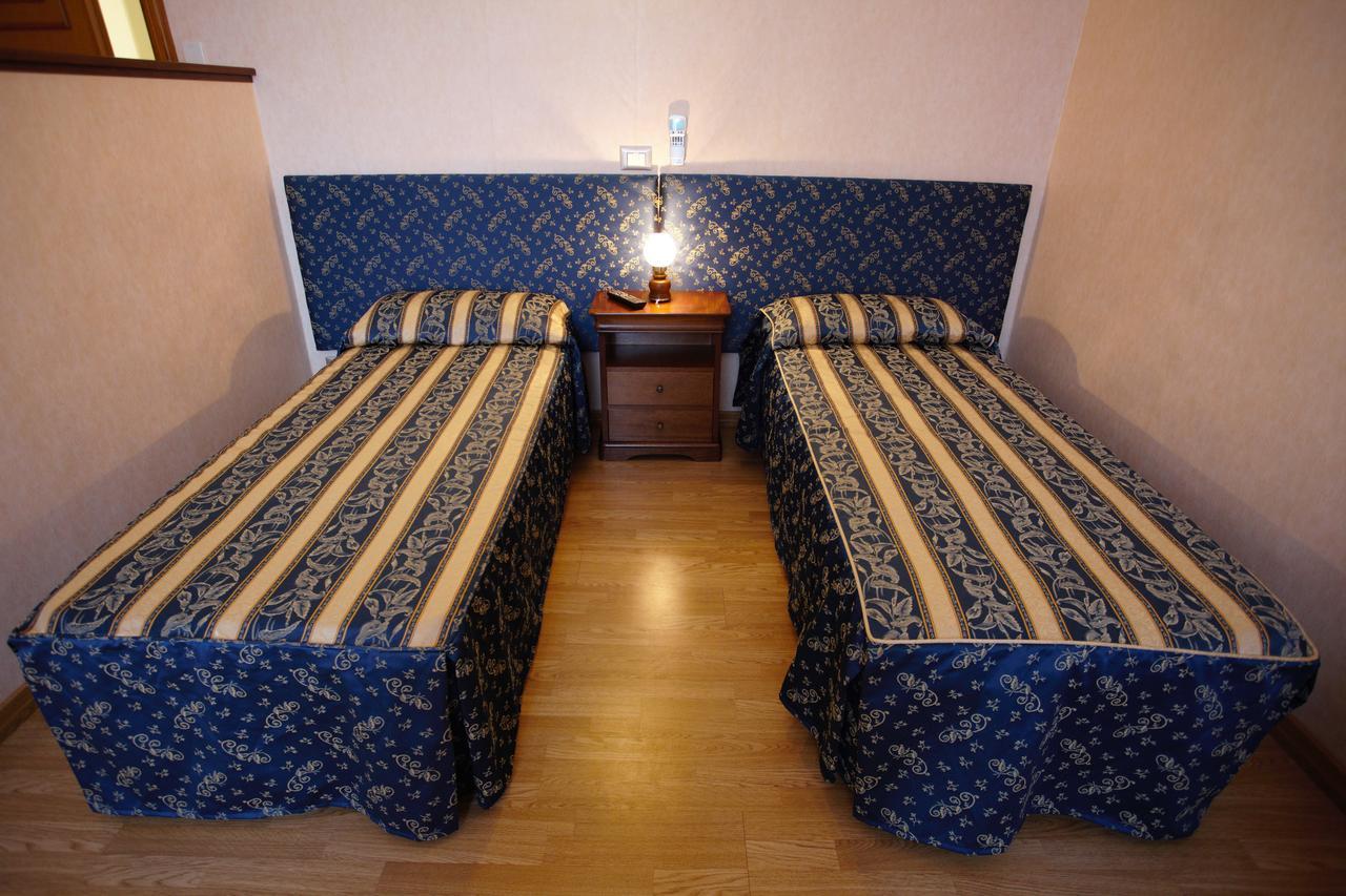 Residenza Matilde Bed and Breakfast Rome Buitenkant foto