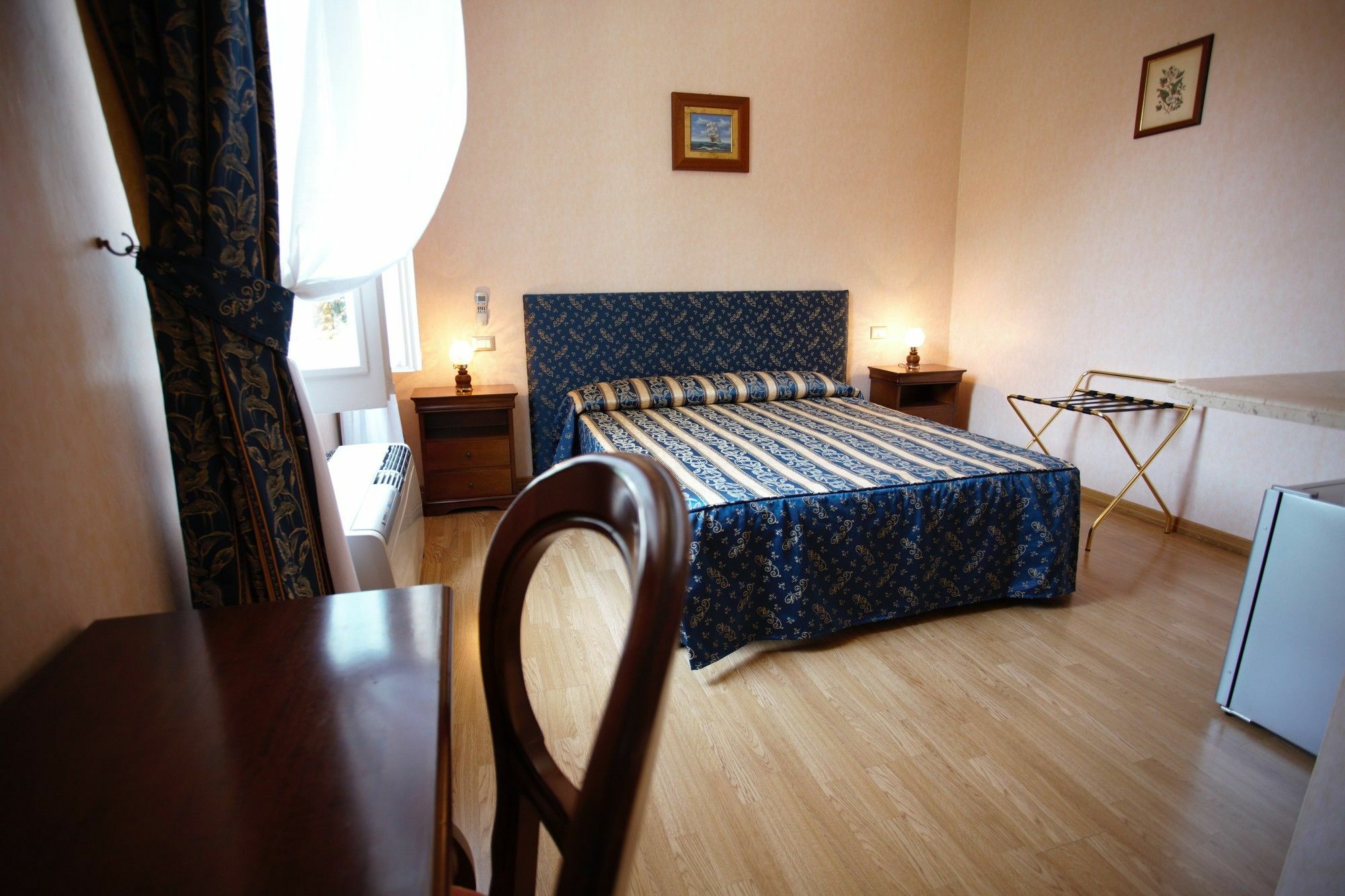 Residenza Matilde Bed and Breakfast Rome Buitenkant foto