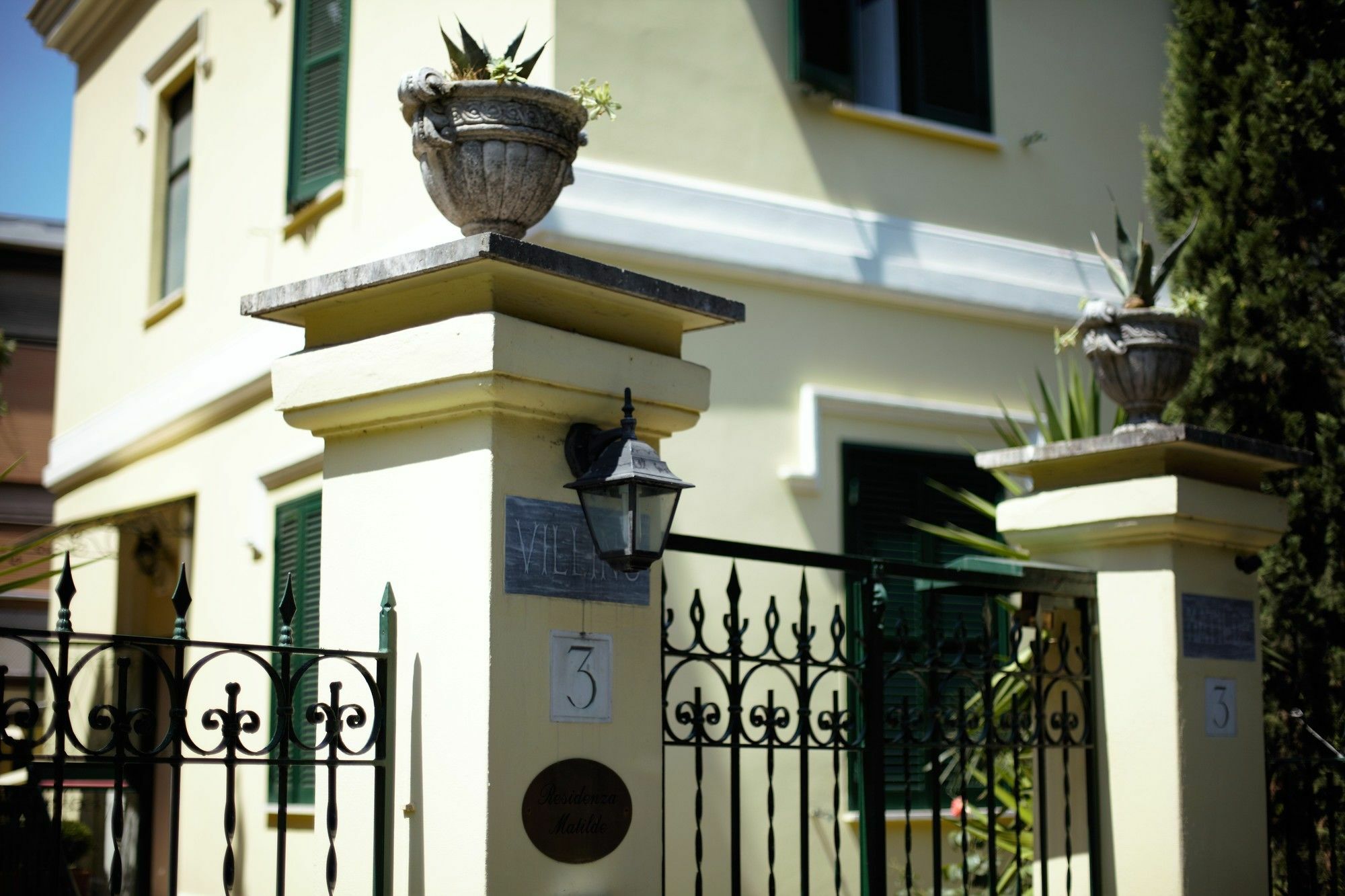 Residenza Matilde Bed and Breakfast Rome Buitenkant foto
