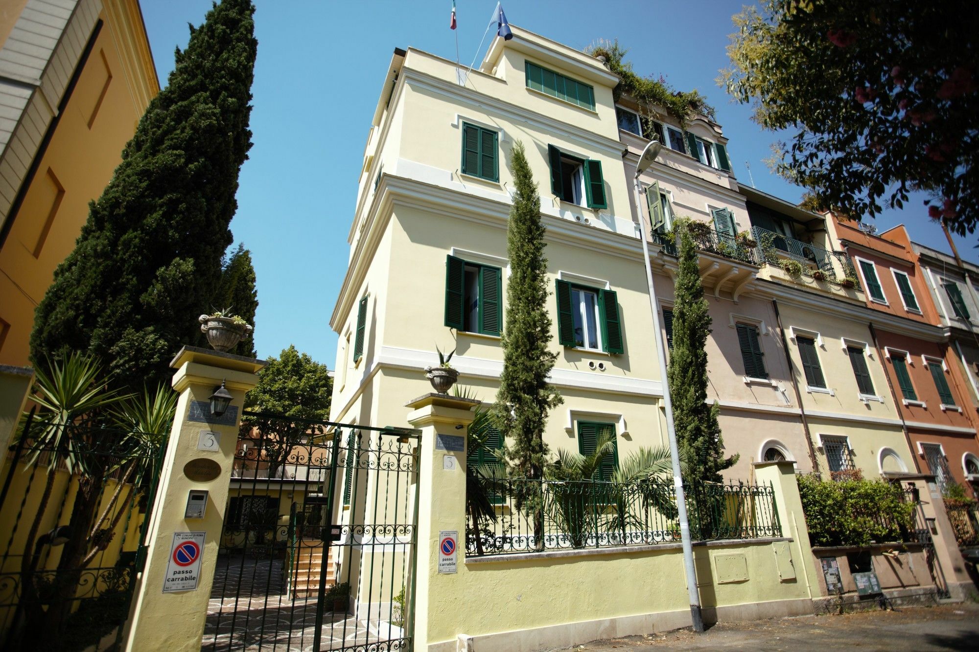 Residenza Matilde Bed and Breakfast Rome Buitenkant foto